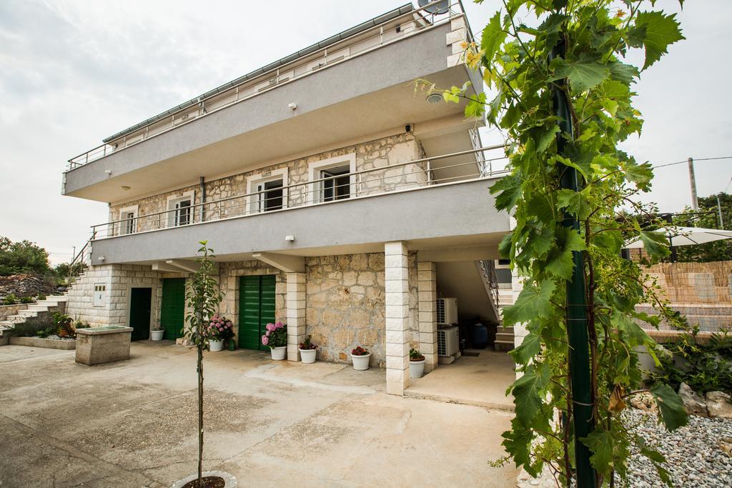 Holiday Home Gabi Rogoznica  Εξωτερικό φωτογραφία