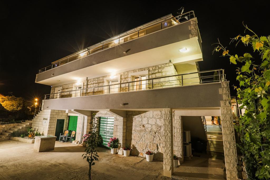 Holiday Home Gabi Rogoznica  Εξωτερικό φωτογραφία
