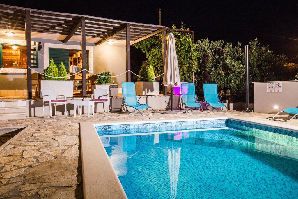 Holiday Home Gabi Rogoznica  Εξωτερικό φωτογραφία